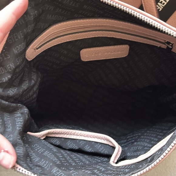Steve Madden Tote with matching clutch, blush colored, NWT! - Picture 6 of 10